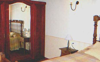 After Mother's Death, Children Find Old Rusty Door behind Her Wardrobe — Story of the Day