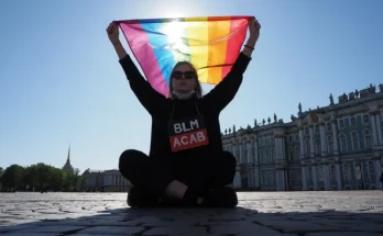 HOT: LGBTQ+ Russians win fight not to be called ‘perverts who should be crushed with tanks’