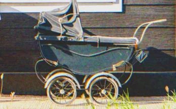 Poor Woman Buys Old Stroller for Her Baby and Finds an Envelope Inside — Story of the Day