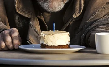 Homeless Man Asked Me to Buy Him Coffee on His Birthday — Hours Later, He Sat Next to Me in First Class