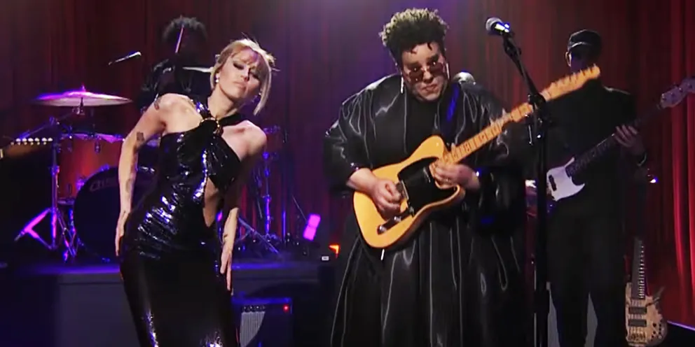 'That Was Painful to Watch': Viewers React to Miley Cyrus and Brittany Howard's Cover of 'Nothing Compares 2 U' at SNL50 – Video