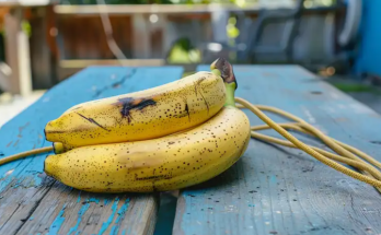 Unlocking the Benefits of Hanging an Overripe Banana in Your Garden