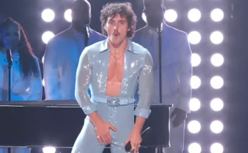 Benson Boone issues apology after being caught 'aggressively' adjusting crotch during Grammys performance