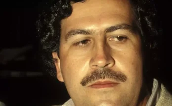 Man who held Pablo Escobar's dead body on a rooftop exposes 'huge lie' about how drug lord died