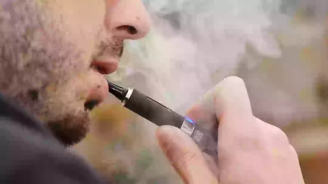 Horrifying simulation shows what happens to your body when you vape