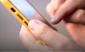 Police warn iPhone and Android users to immediately delete and report if you receive this message