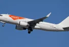 EasyJet plane seconds away from disaster after being incredibly close to hitting mountain