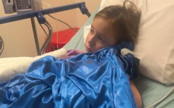 Five-year-old girl left temporarily paralysed from waist down after mum spotted strange flu symptom